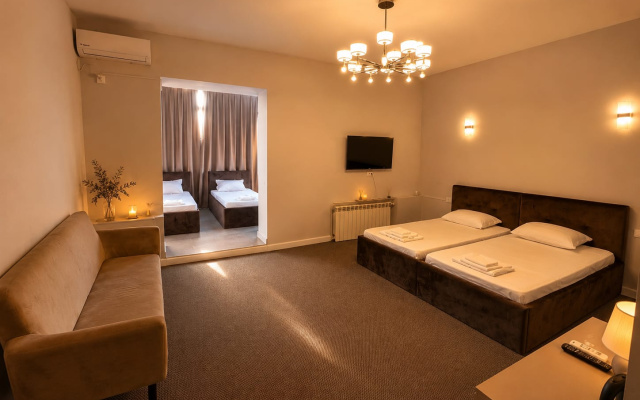 Grand Sky Hotel