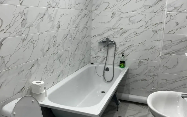 Квартира Двухкомнатная квартира на Ферина