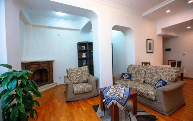 Old City Hatefi Apartment hotel