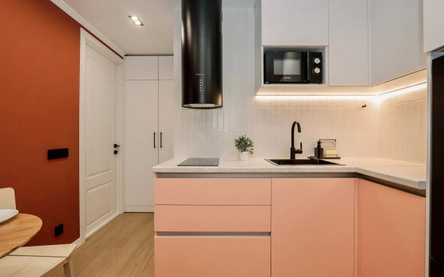 Na Kholmogorova 113 Flat