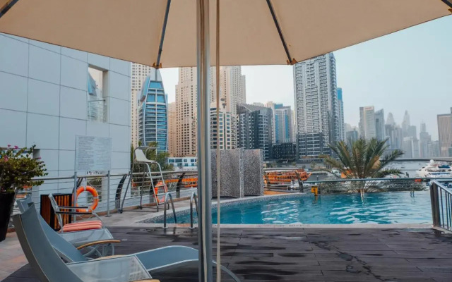 Signature Hotel Apartments & Spa Marina