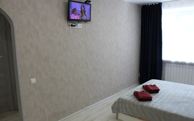 Na Chelyuskintsev 3 Flat