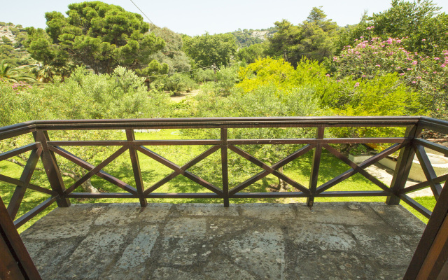 Greenlea Beachfront Spathies Villa