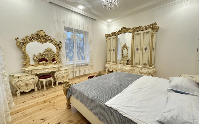 Частный дом Крепость мечты