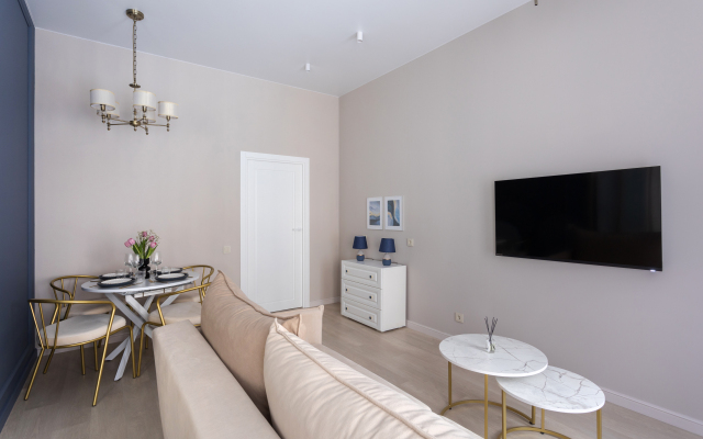 Квартира Двухкомнатная с Дизайнерским Ремонтом на Садовой