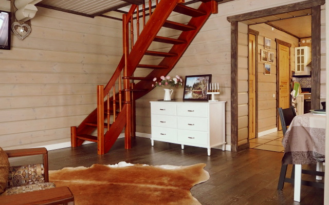 Ryadom s Igoroy Guest House