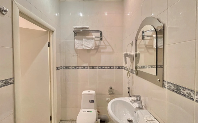 Отель Элис Syncotel