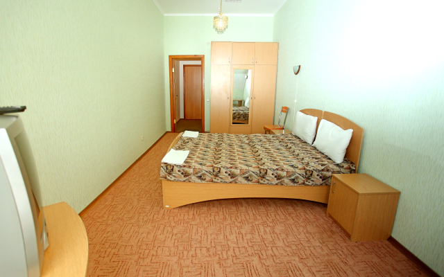 Solnechny Denek Guest House