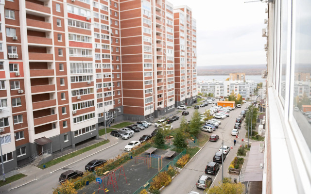 Квартира на 5-й просеке, 123