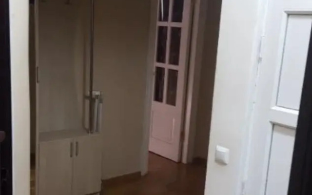 Dom Apartments