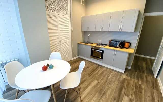 Chally Yar Apartments