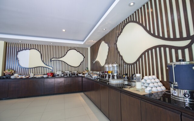 Sungthong Kamala Phuket Hotel