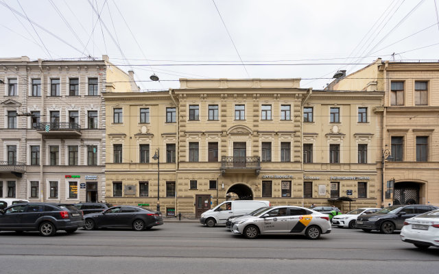 Apartamentyi 1912 Za Uglom Ot Nevskogo