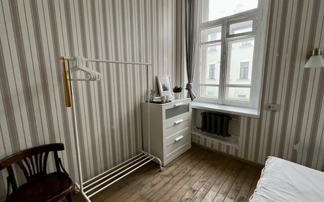 Мебелированные комнаты в доме Булгакова (1)