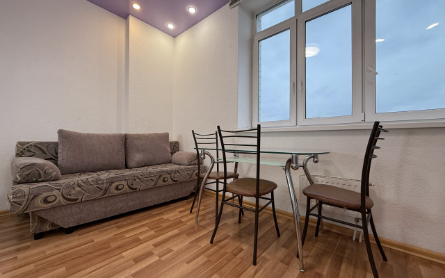 Квартира на 8 Марта 190