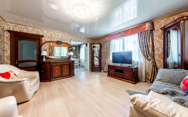 Uyutny dom u morya Private home