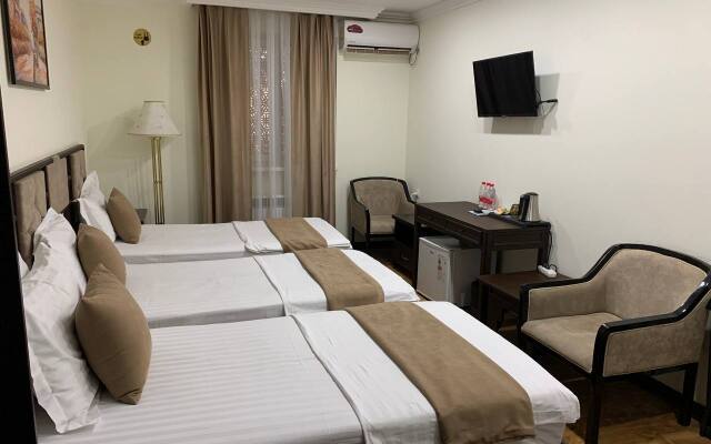 Отель Crystal Bukhara