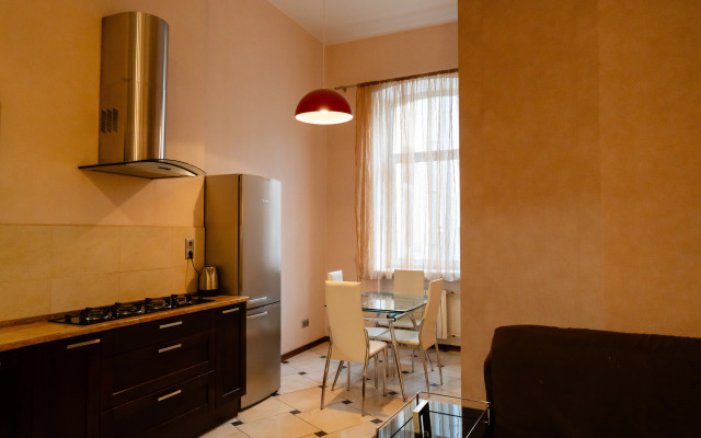 S Dzhakuzi Dlya 6 Chelovek Apartments