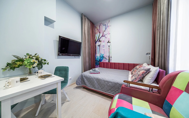 Апартаменты iRon Cat Кузнечный у Невского Проспекта