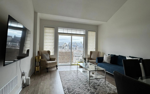 Globalstay Spacious 3BR Townhouse in Midland Private House