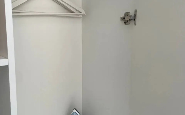 Частный дом с Бассейном у Леса