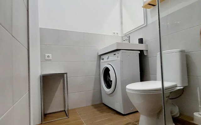 Stilnye apartamenty s novym remontom Flat