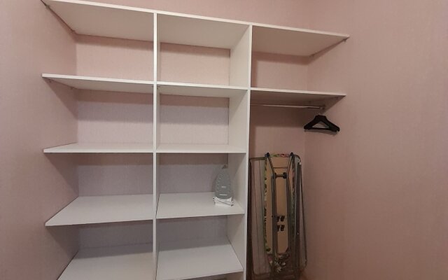 Апартаменты на улице Октябрьская 8А