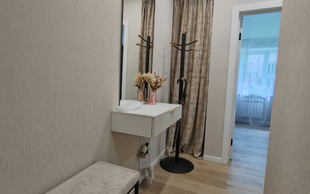Uyutny Ugolok v Samom Tsentre Goroda Flat