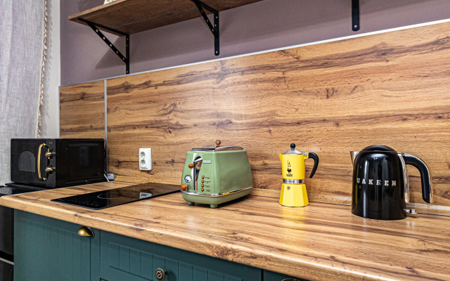 Квартира 2 Ночи на улице Генерала Трошева 25