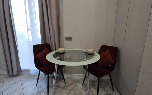 Апартаменты Уютная Студия с Бассейном в GreenPalace