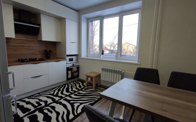 Na Ulitse 1-Aya Vetkinskaya 3 Flat