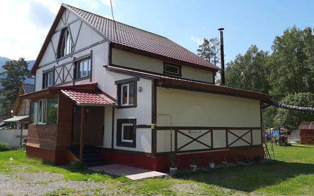 Manzherok Guest House