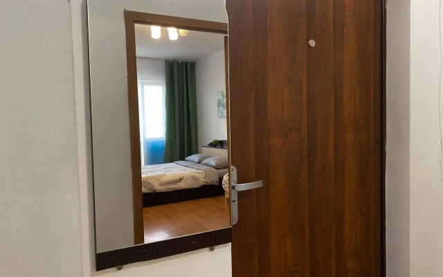 Odnokomnatnaya S Udobnoy Krovatyyu Flat