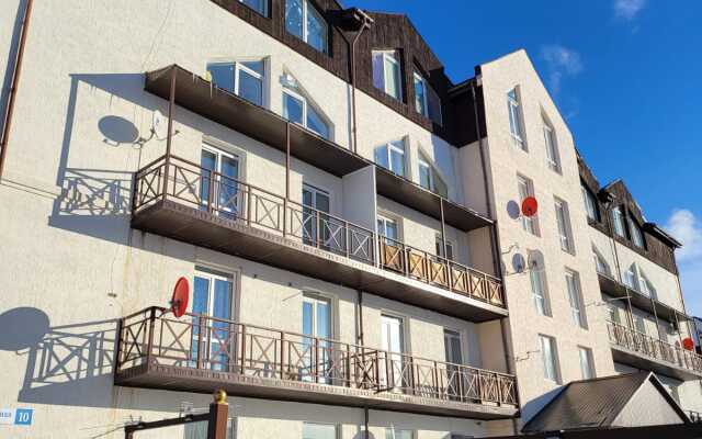 Na Ulitse Kurortnaya 10 Apartments