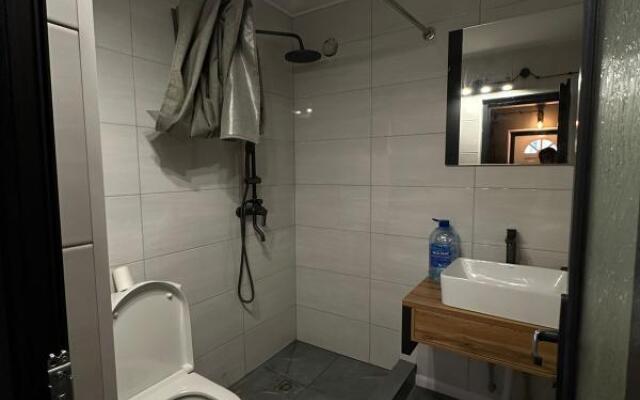 Agudzera Loft Mini-Hotel