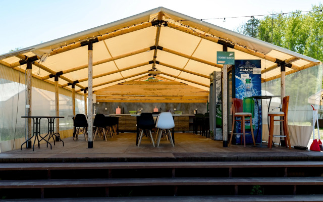 Отель Кумуткан