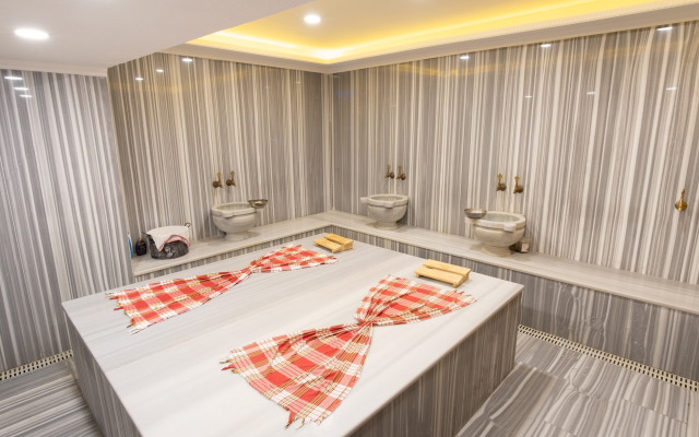 Orange Hotel & SPA