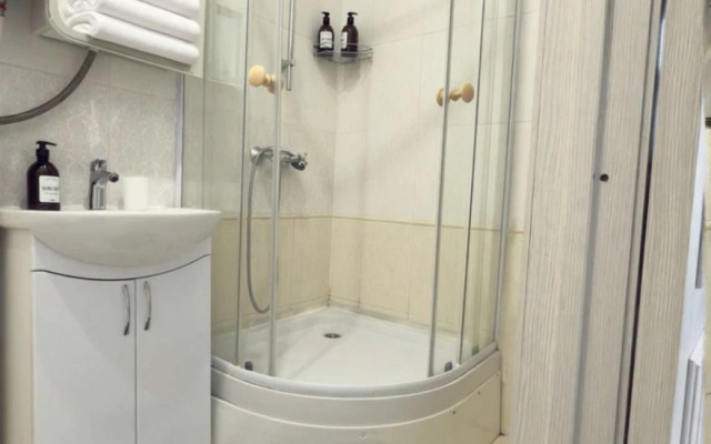 Апартаменты на Баумана 8