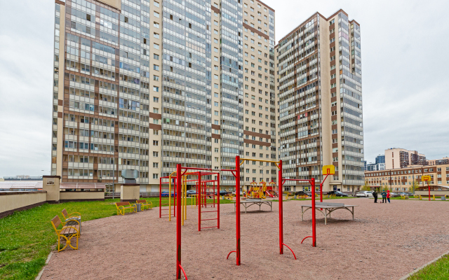 Dizaynerskaya U Metro Devyatkino Flat