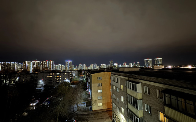 S Balkonom 24/7 Ryadom Vokzal Wi-Fi Apartments