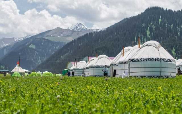 Karkyra Glamping