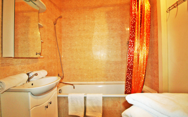 Studiya Premyer Na Ul.Dekabristov Bestuzhevykh Apartment