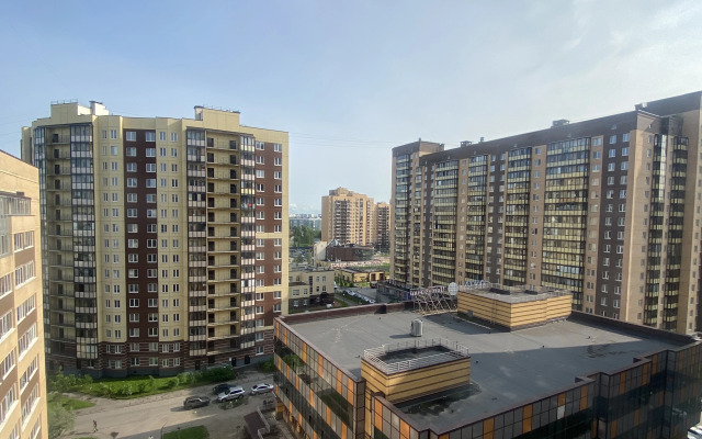 Nedorogaya Odnokomnatnaya Ryadom S Metro Devyatkino Flat