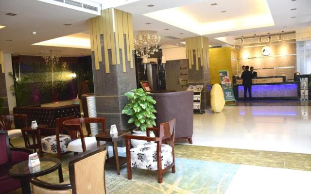 Bengal Canary Park Hotel