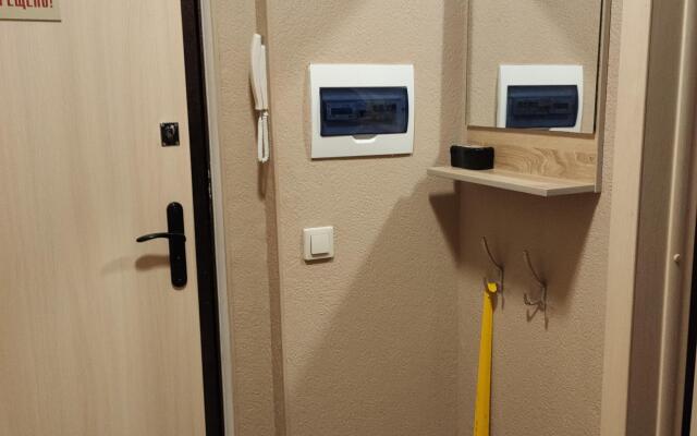 Квартира на Академика Мехренцева 9