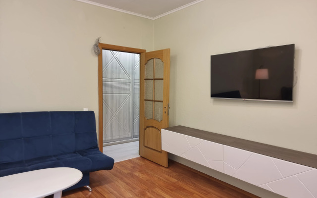 Апартаменты Уютная двушка с хорошим расположением