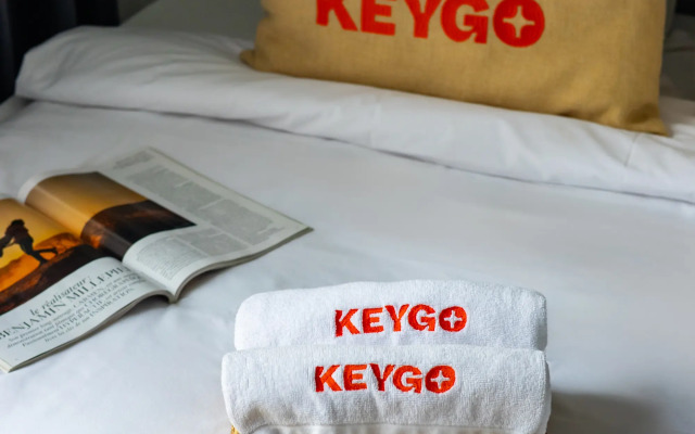 KeyGo #0134 Studio near the Cascade Complex Apartments