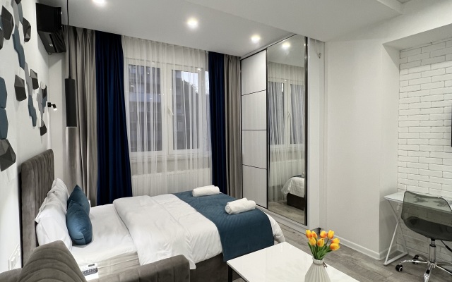 Stylish Apt In The City Center Apartments