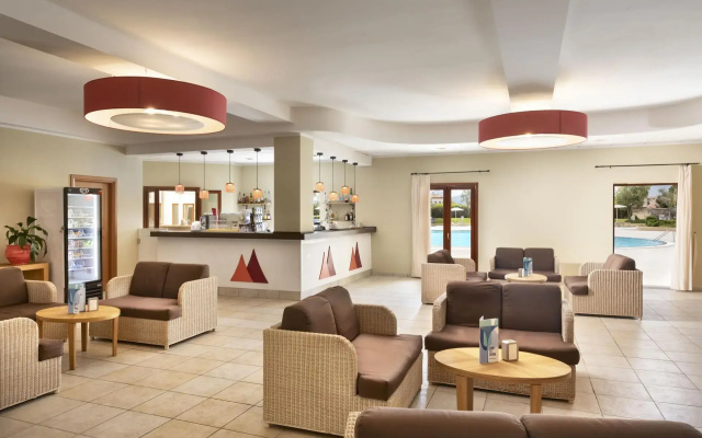 Отель Blu Hotel Morisco