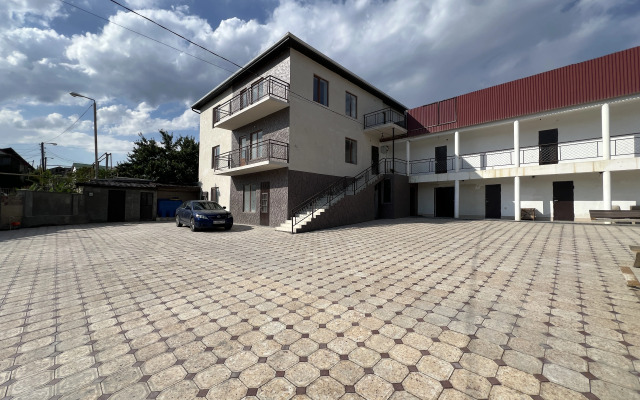 Апартаменты Тухум